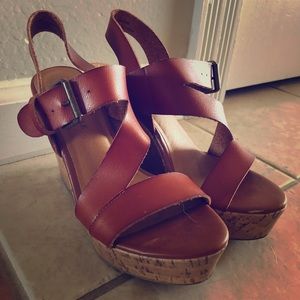 Leather wedges